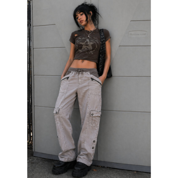 XCVI Pants - XCVI Women Beige Cargo Pants Drawstring Waist Utility Pockets Sz M Casual Street